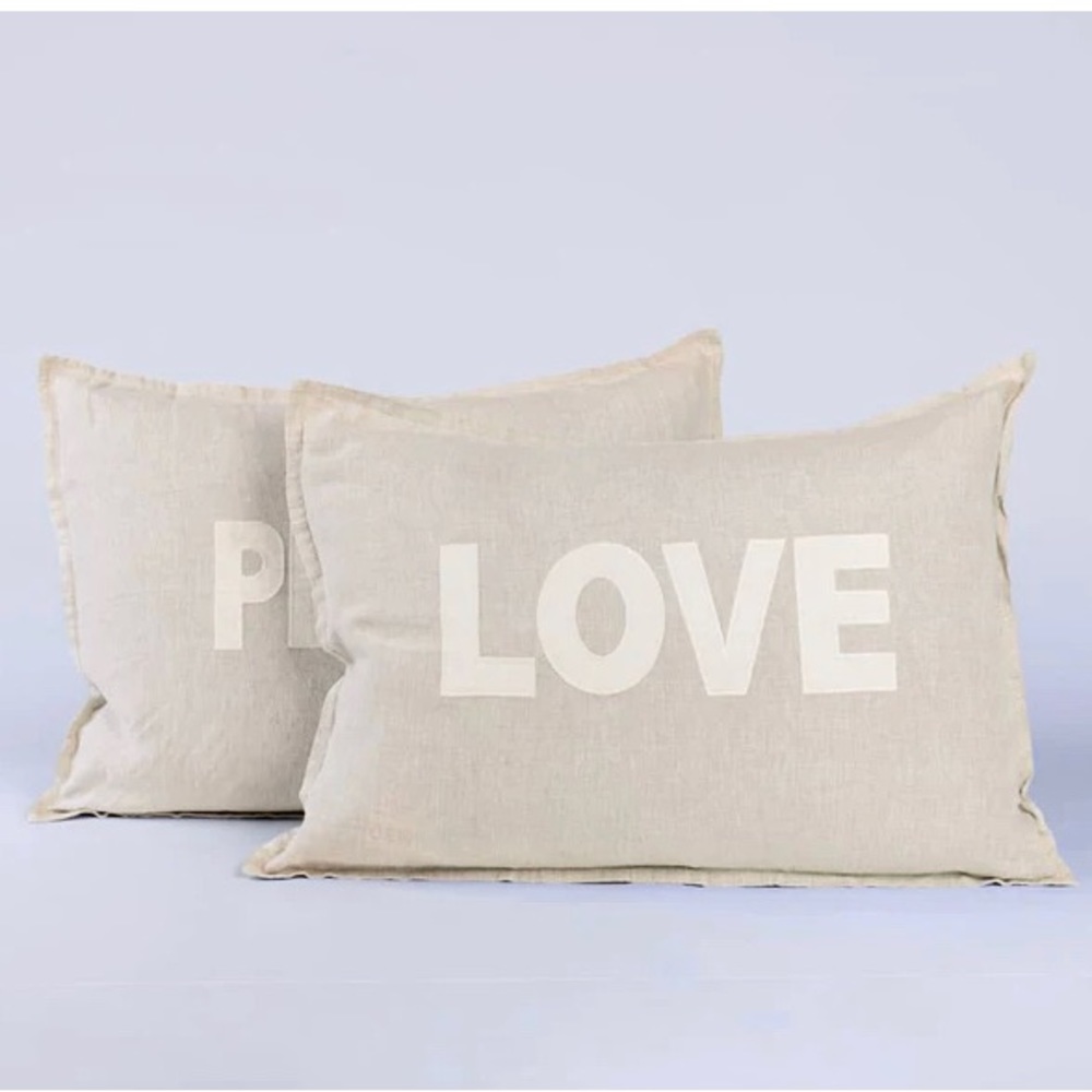Peace & Love Shams